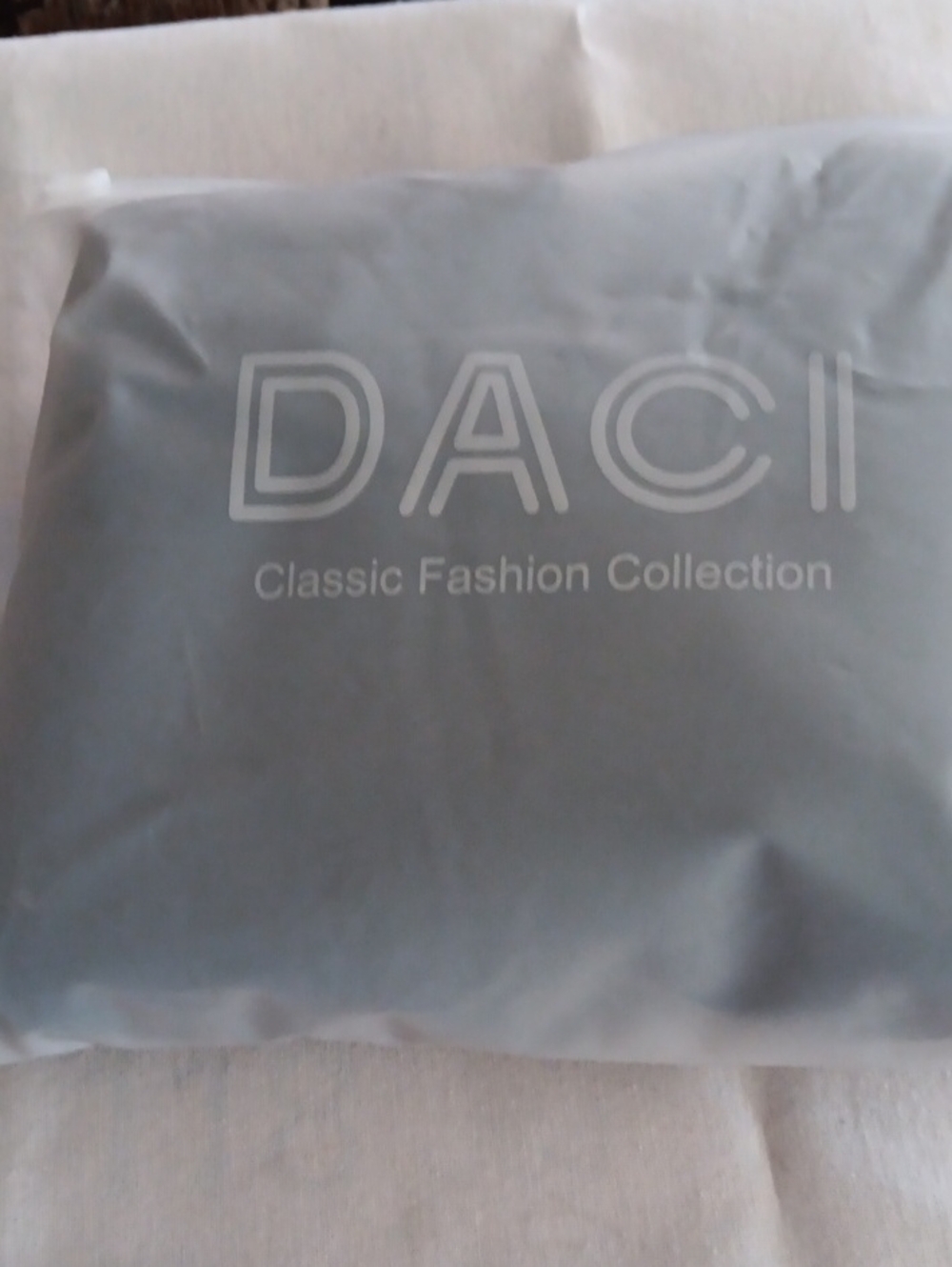 DACI Classic Fashion Collection Black